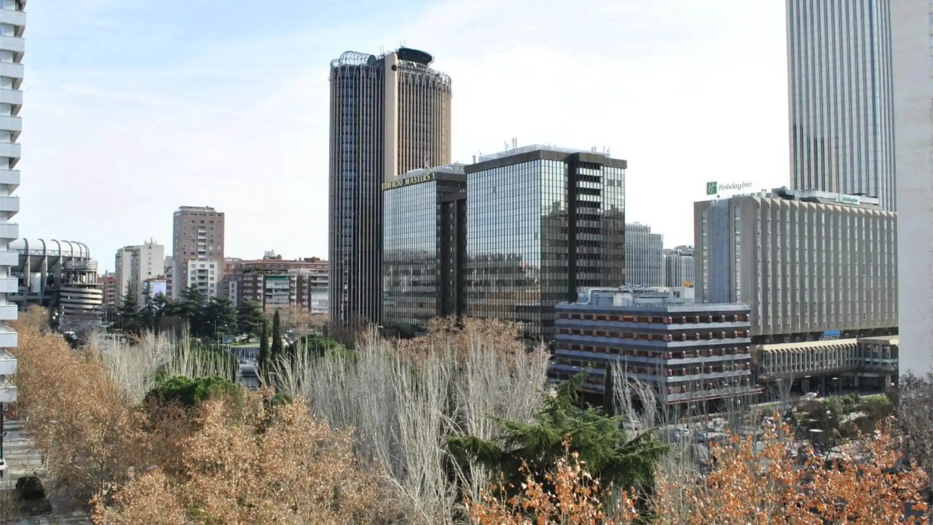 Piso en  Avenida del General Perón 25 - Foto 13