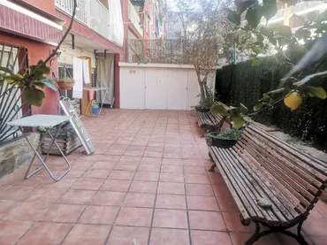 Planta baja en  Avinguda de l'Onze de Setembre 36 - Foto 9