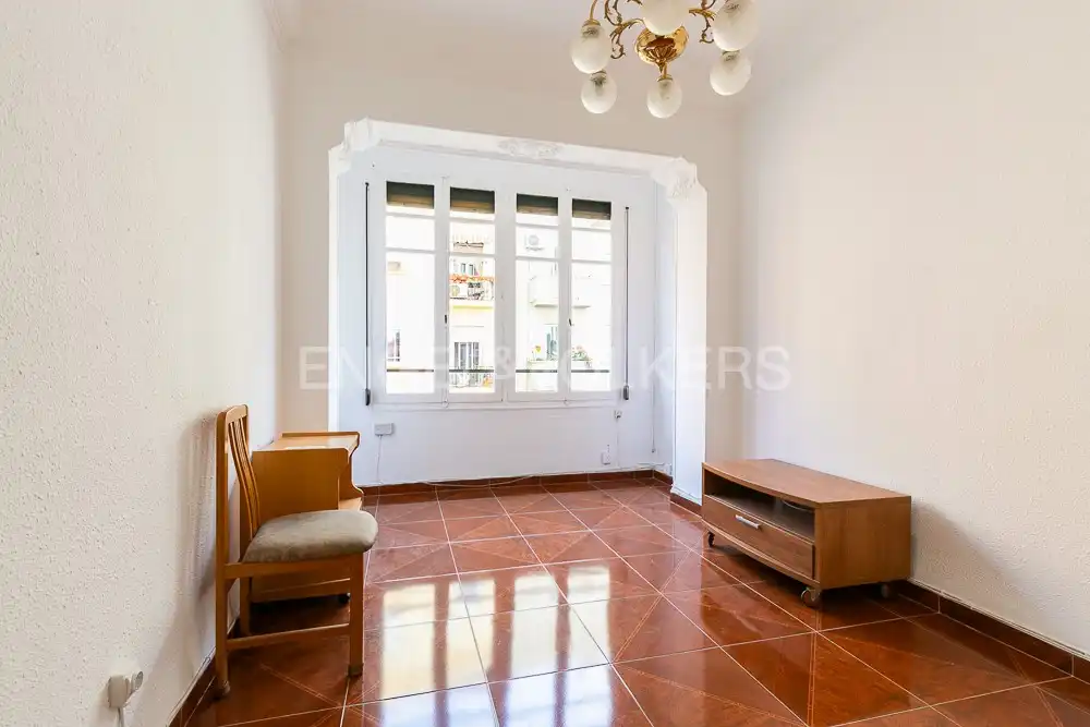 Piso en  Carrer de Lluís Oliag - Foto 4