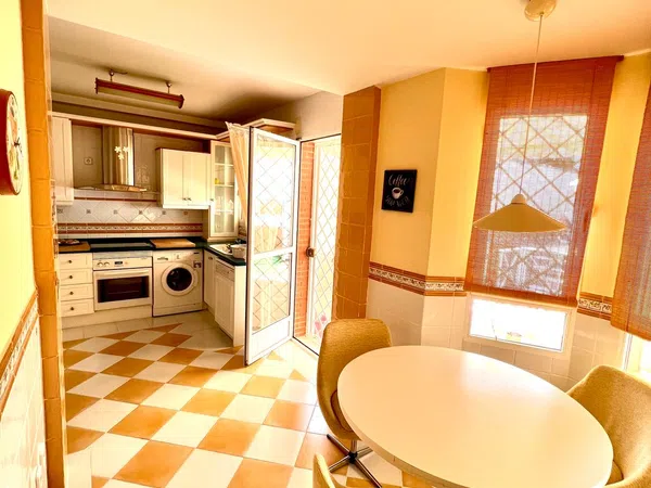 Chalet adosado en Calle Grecia, 18, San Gonzalo, San Gonzalo - Foto 4