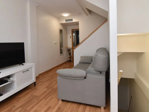 Chalet adosado en Calle Corts Valencianes, 132 - Foto 5