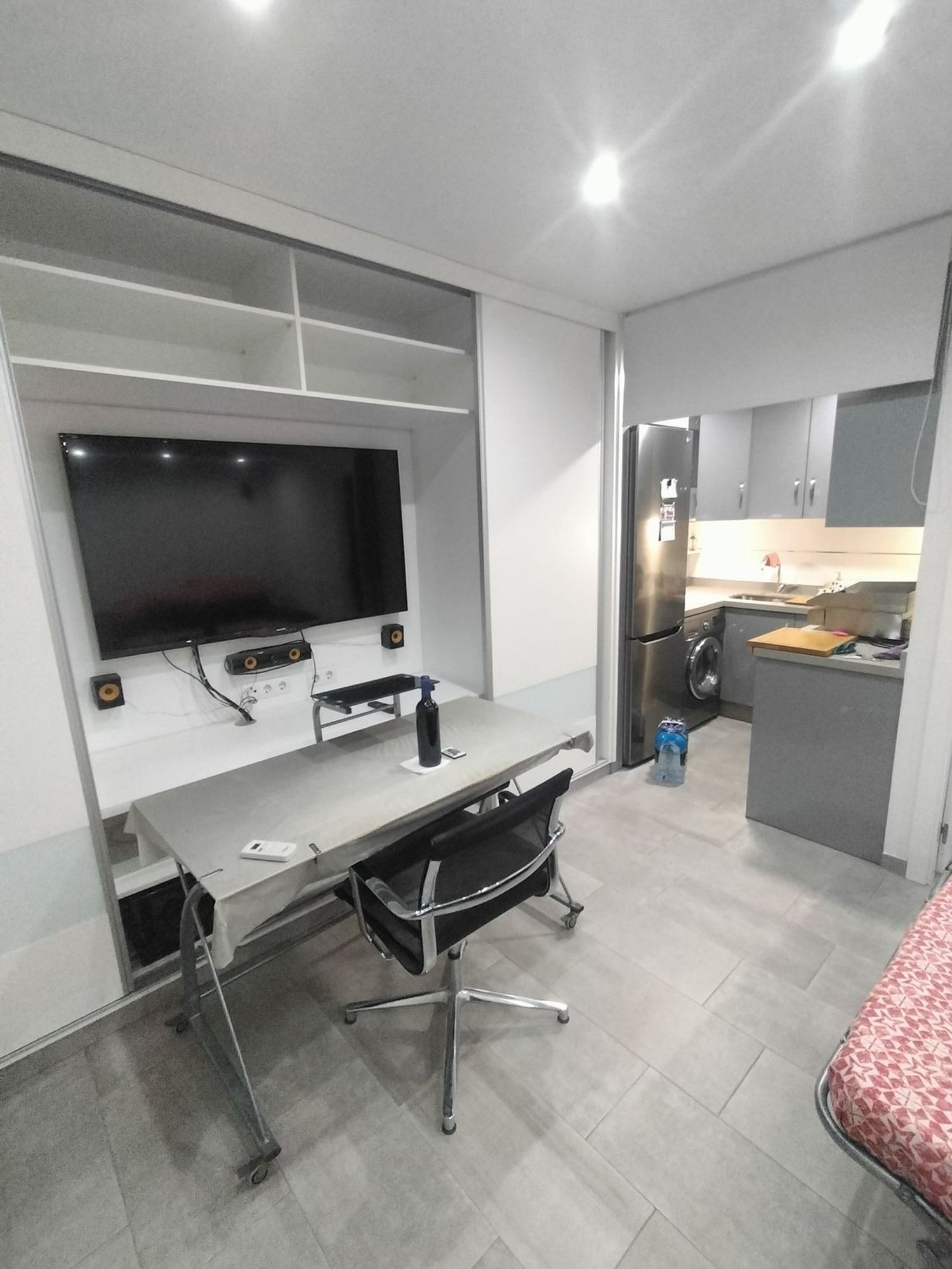 Estudio en avenida de l'Amerador, 7 - Foto 4