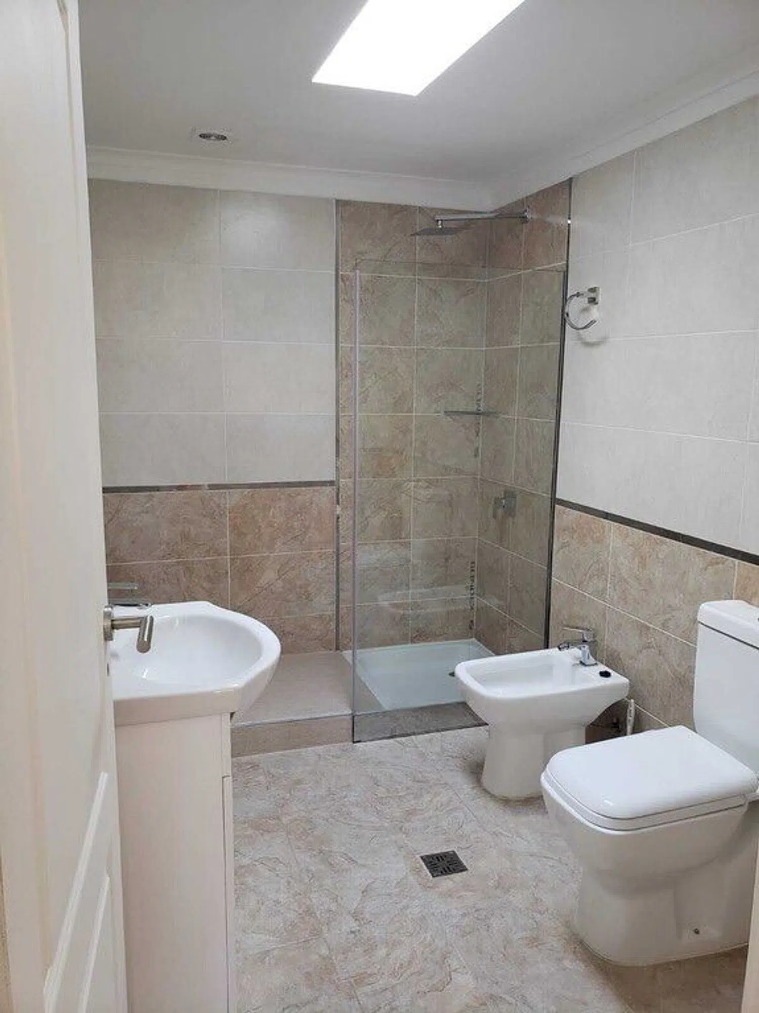 Chalet adosado en calle Bucraa, 3 - Foto 9