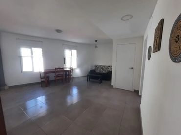 Piso en  Carrer D'Antonio Trueba 23 - Foto 1