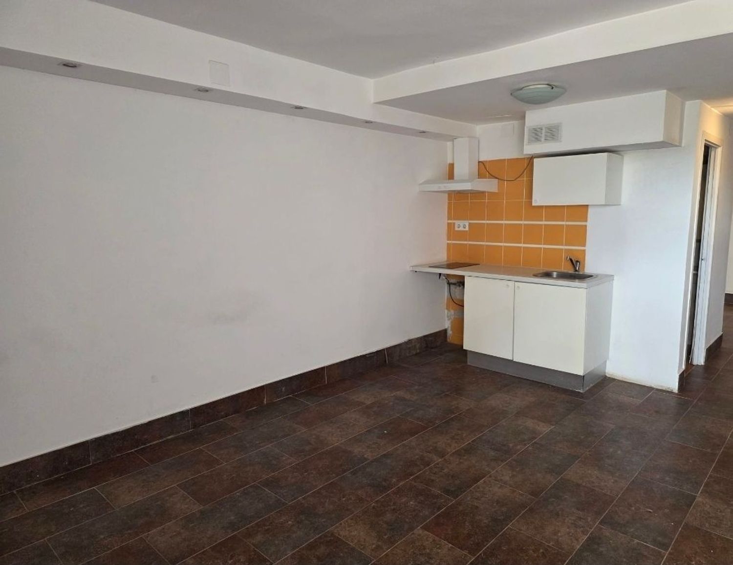 Estudio en Calle de Joan Salvat Papasseit, 16, San Sebastian-Aiguadolç, San Sebastian-Aiguadolç - Foto 2