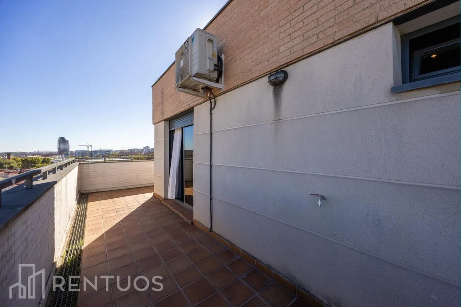 Piso en calle de Guillermo de Osma - Foto 3