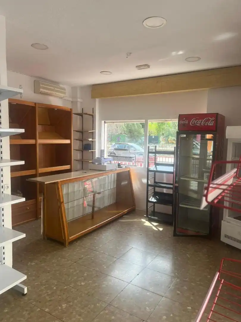 Local comercial en  Calle el Calar 86 - Foto 6