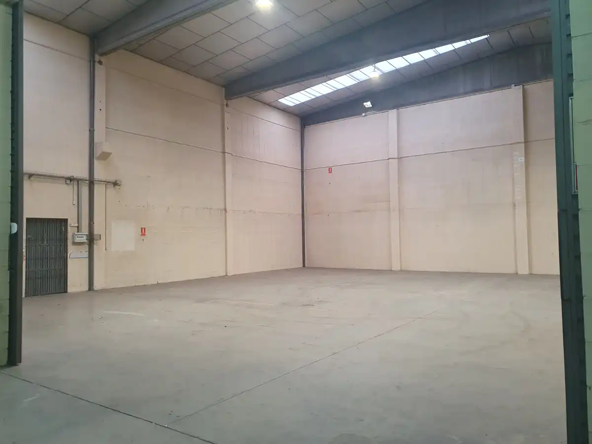 Nave Industrial en L'Hospitalet de Llobregat - Foto 3