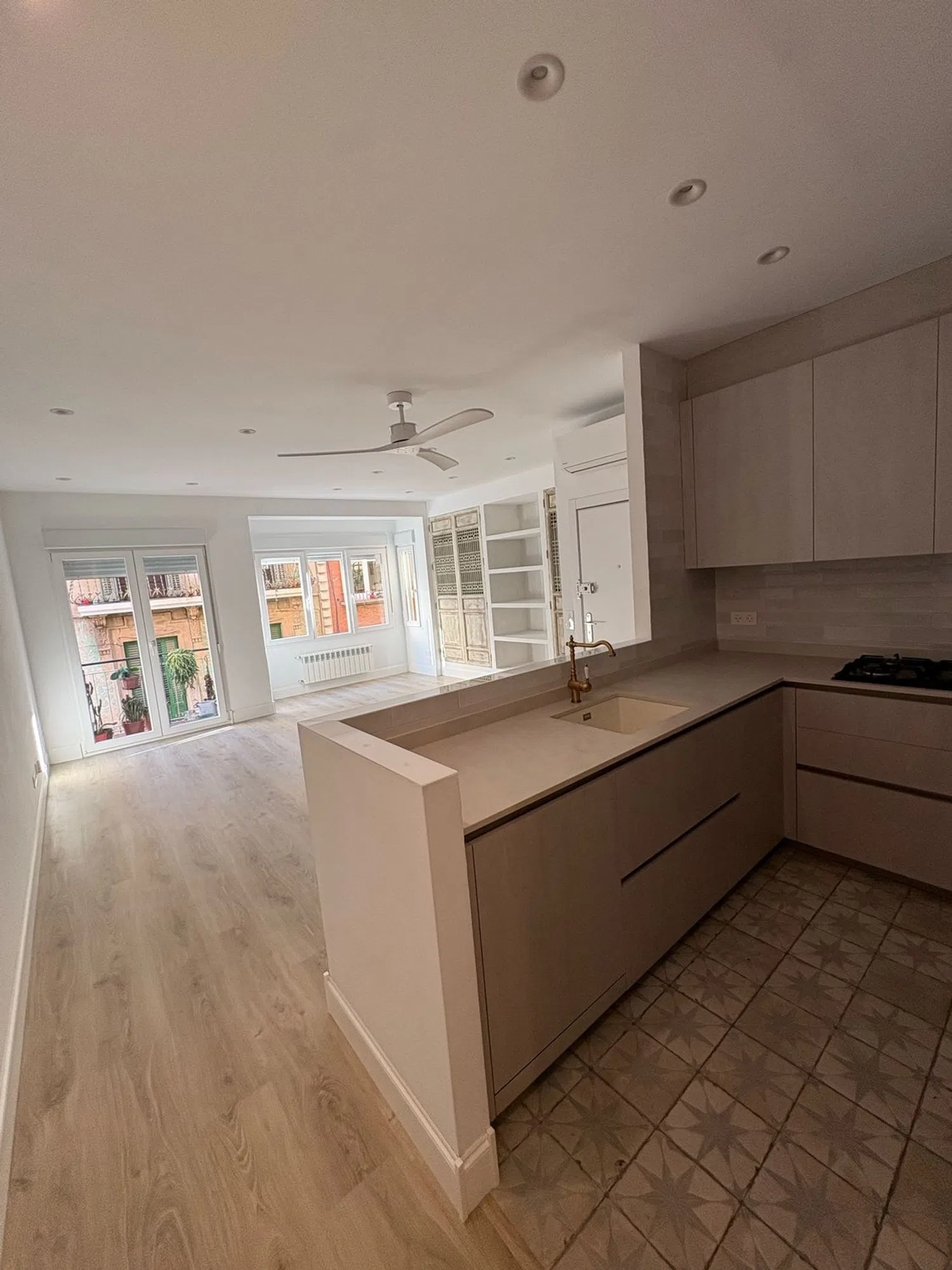 Piso en calle de les Guilleries, 25 - Foto 1