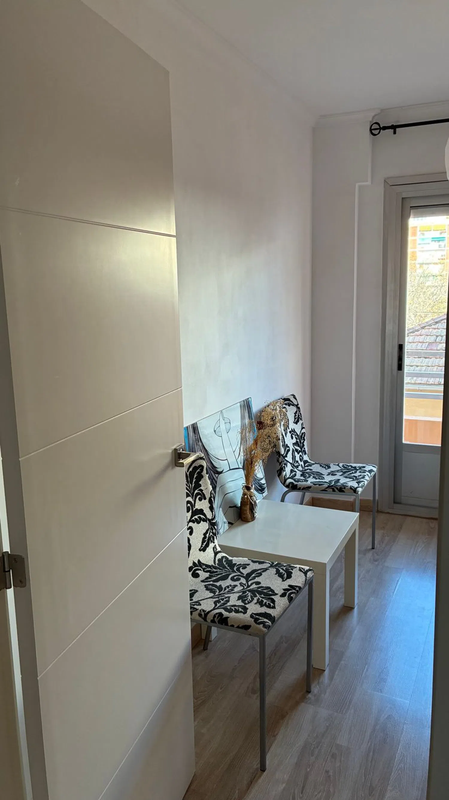 Piso en calle Garbinet, 99 - Foto 2