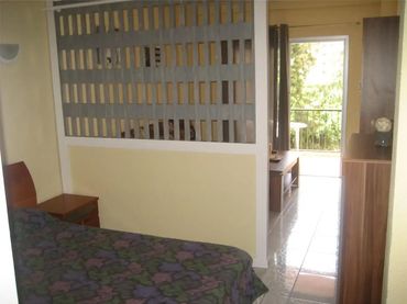 Estudio en  Calle Hermanos Fernández Perdigón 6 - Foto 4