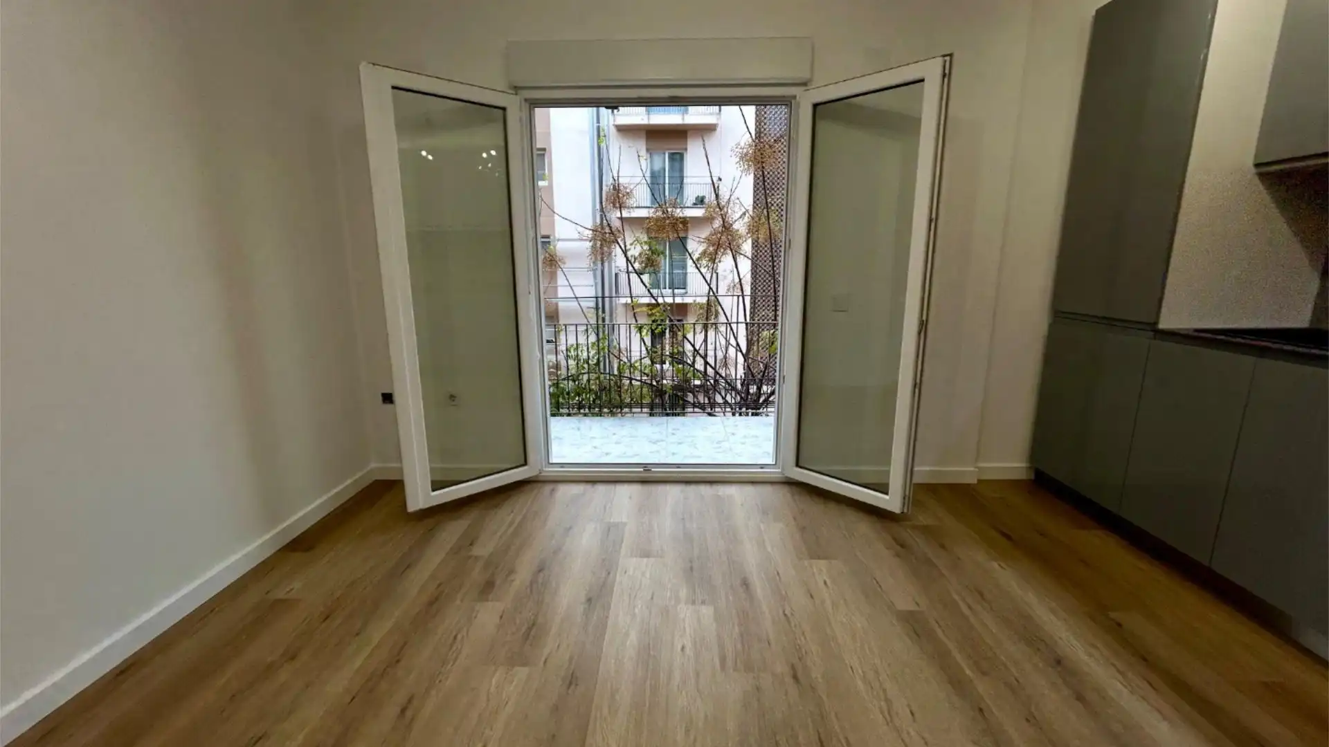 Piso en  Carrer Navarregui 1 - Foto 6