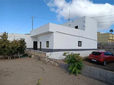 Casa adosada en Charco del Pino - Foto 3