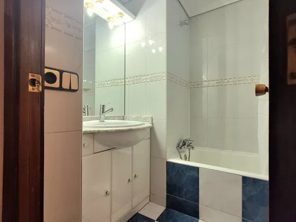 Piso en calle de Antonio Sangenis, 27 - Foto 32