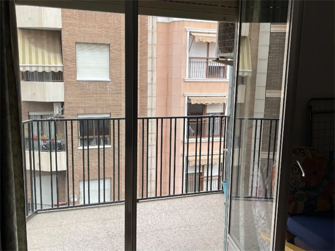 Piso en  Calle Blas Valero 33 - Foto 1