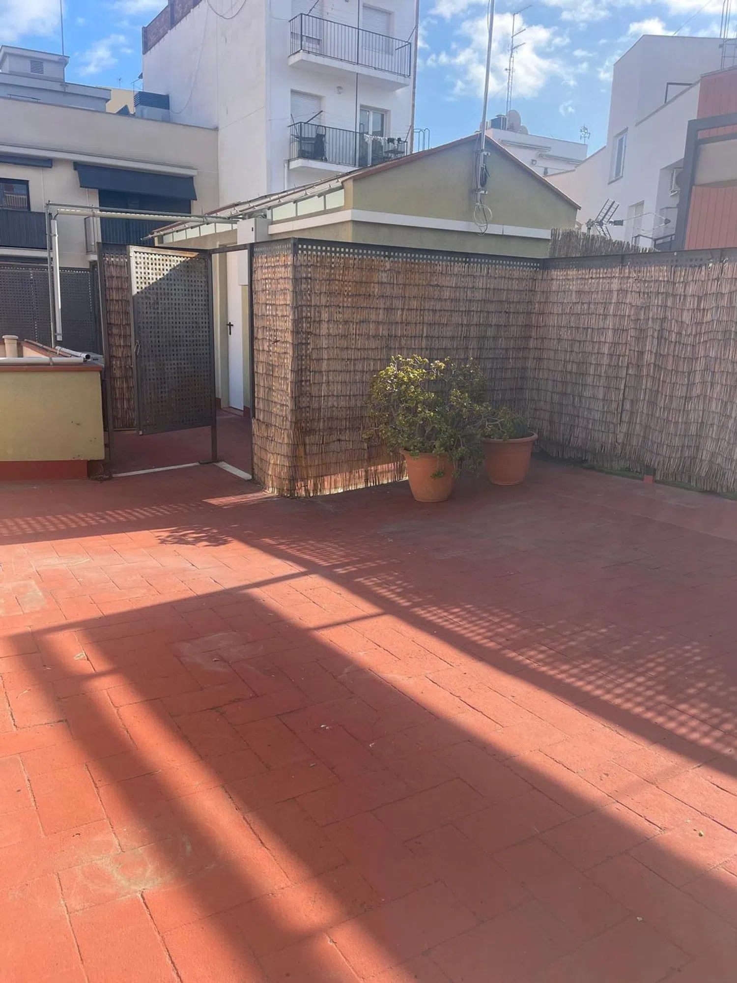 Piso en calle de Neopàtria, 133 - Foto 1