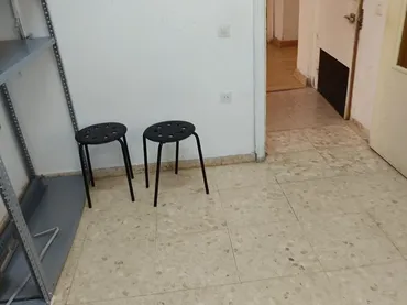 Local comercial en  Calle Fernando IV 18 - Foto 4