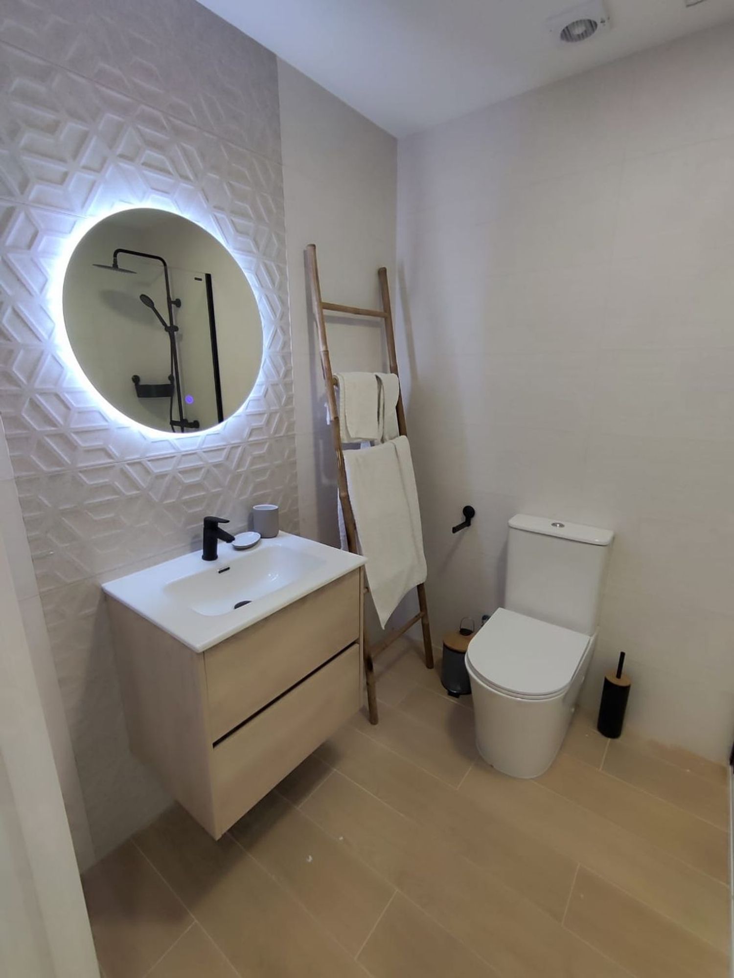 Estudio en calle de Rubén Darío, 38 - Foto 8