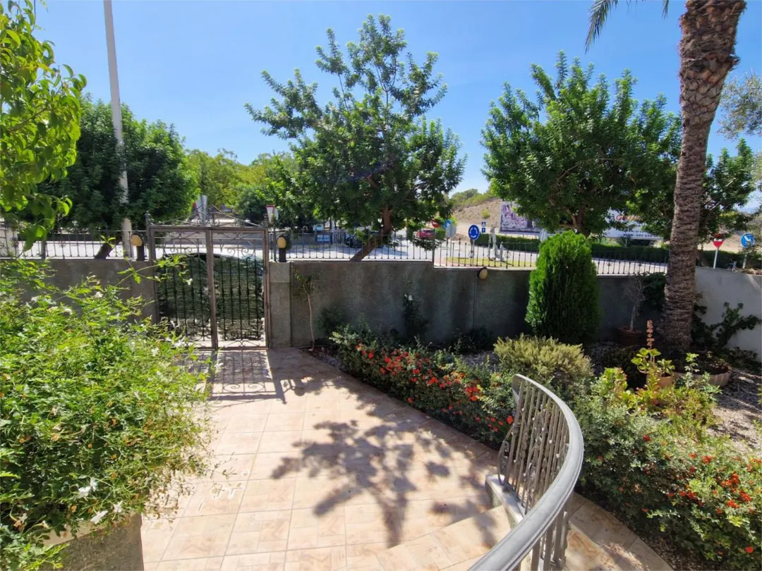 Piso en  Avenida del Golf 6V - Foto 27