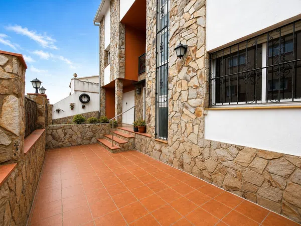 Chalet pareado en Avenida Montserrat, 67 - Foto 3