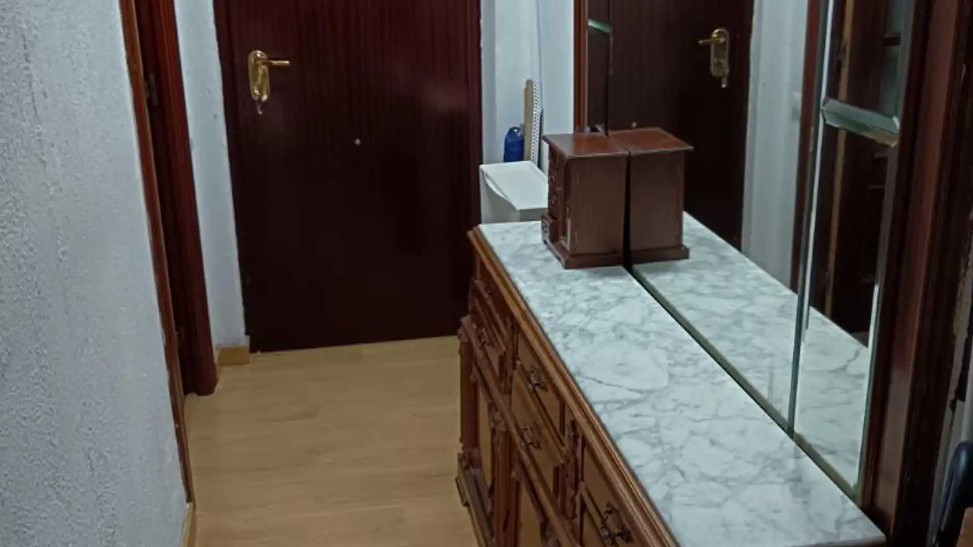 Piso en  Calle Velasquita Giráldez 12 - Foto 5