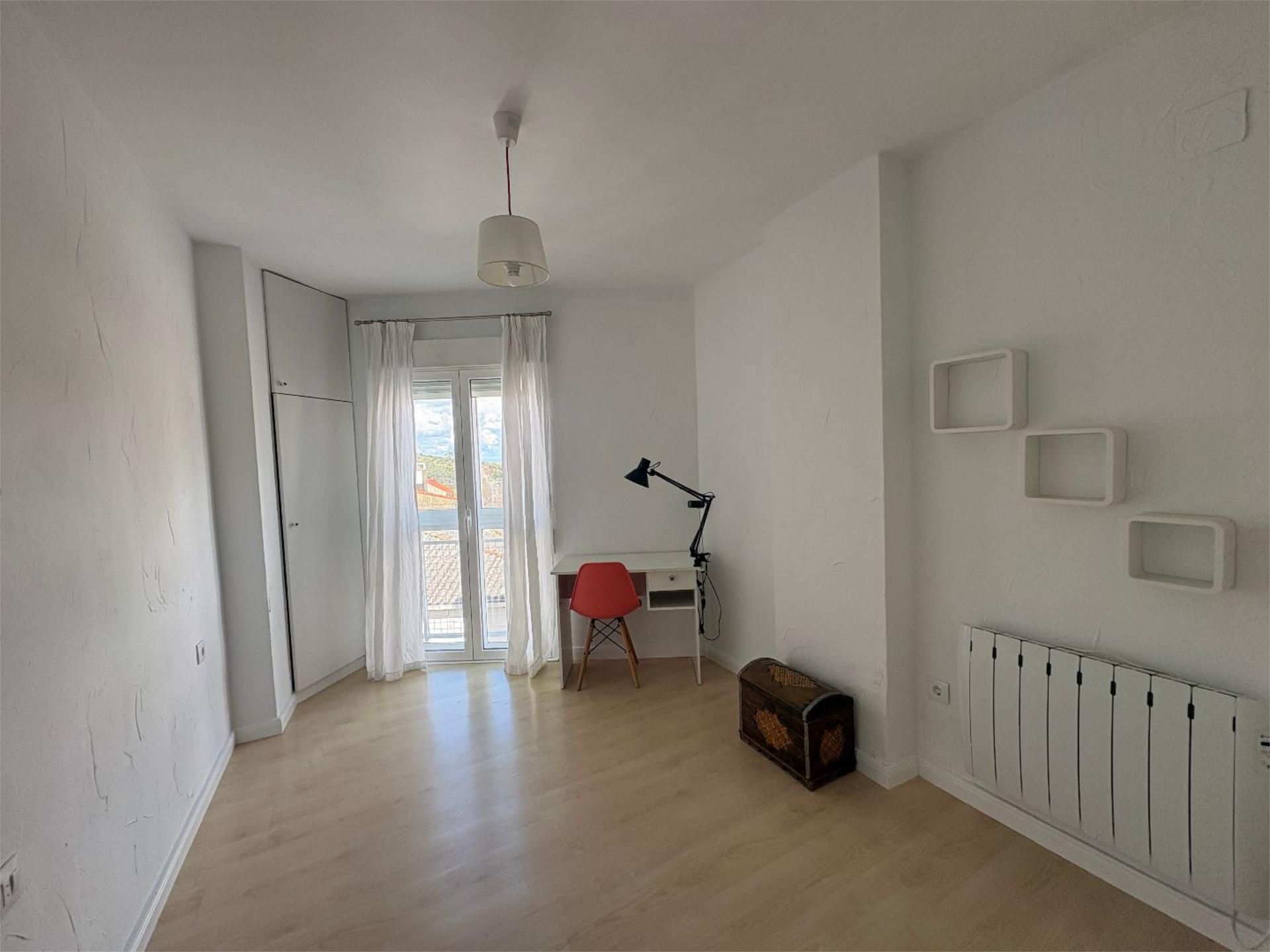 Piso en  Calle Escampleros 1 - Foto 8