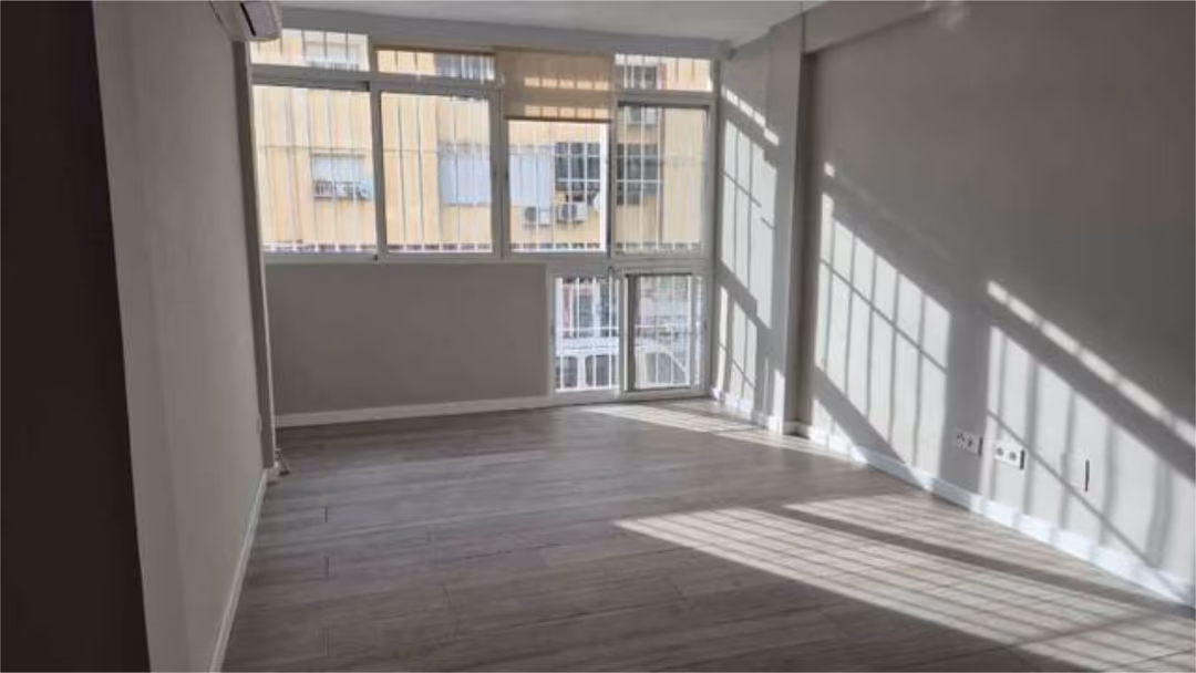 Piso en Carlos Haya - Foto 3