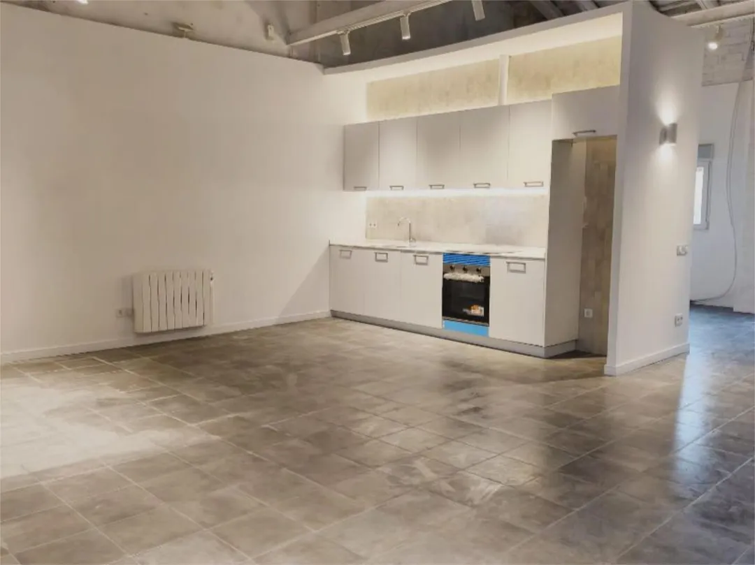 Piso en  Carrer de Santa Maria 27 - Foto 2