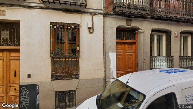 Vista de la calle de Piso en Calle San Lucas, 8