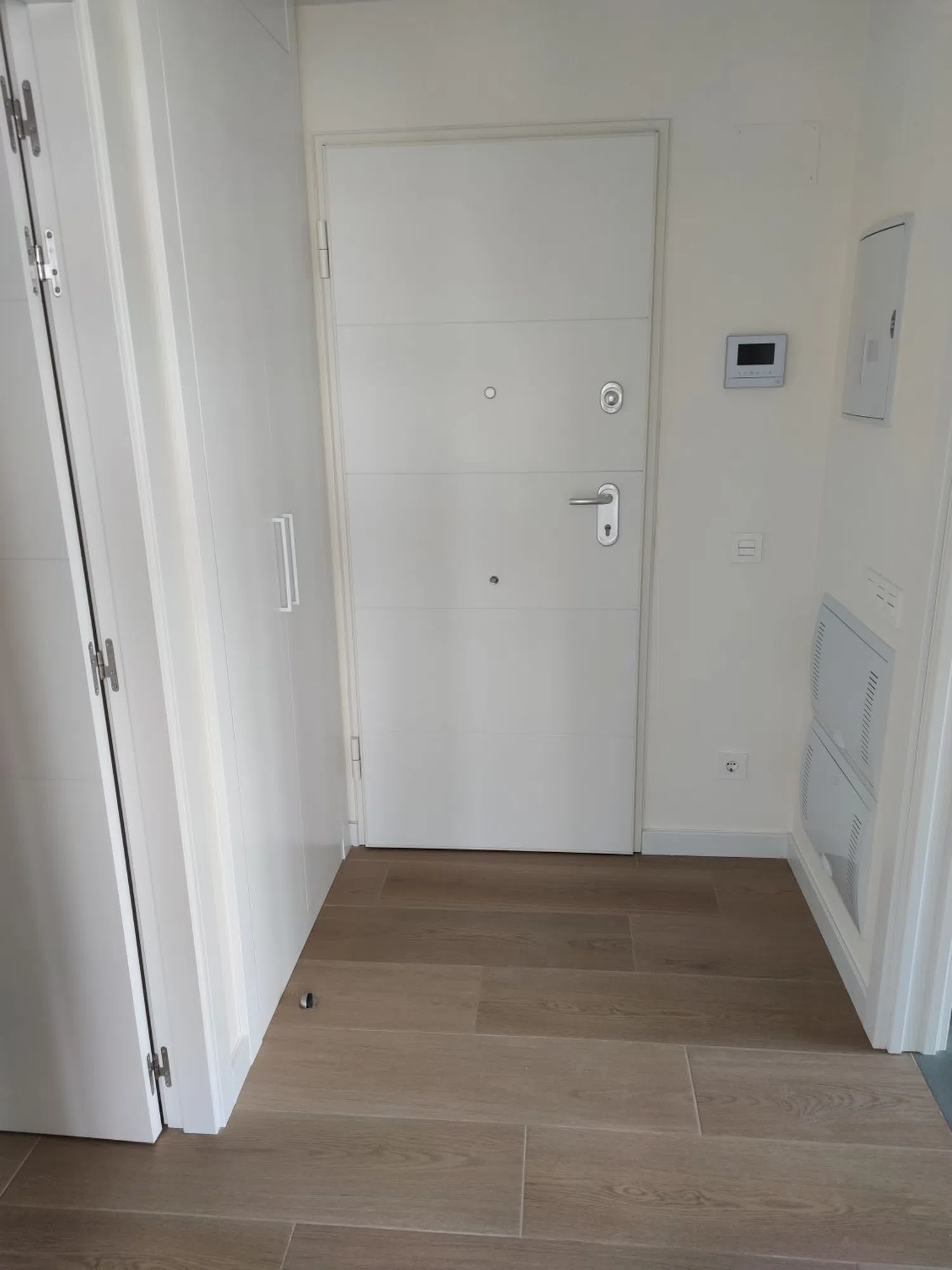 Piso en calle de María de las Mercedes de Borbón, 292 - Foto 5