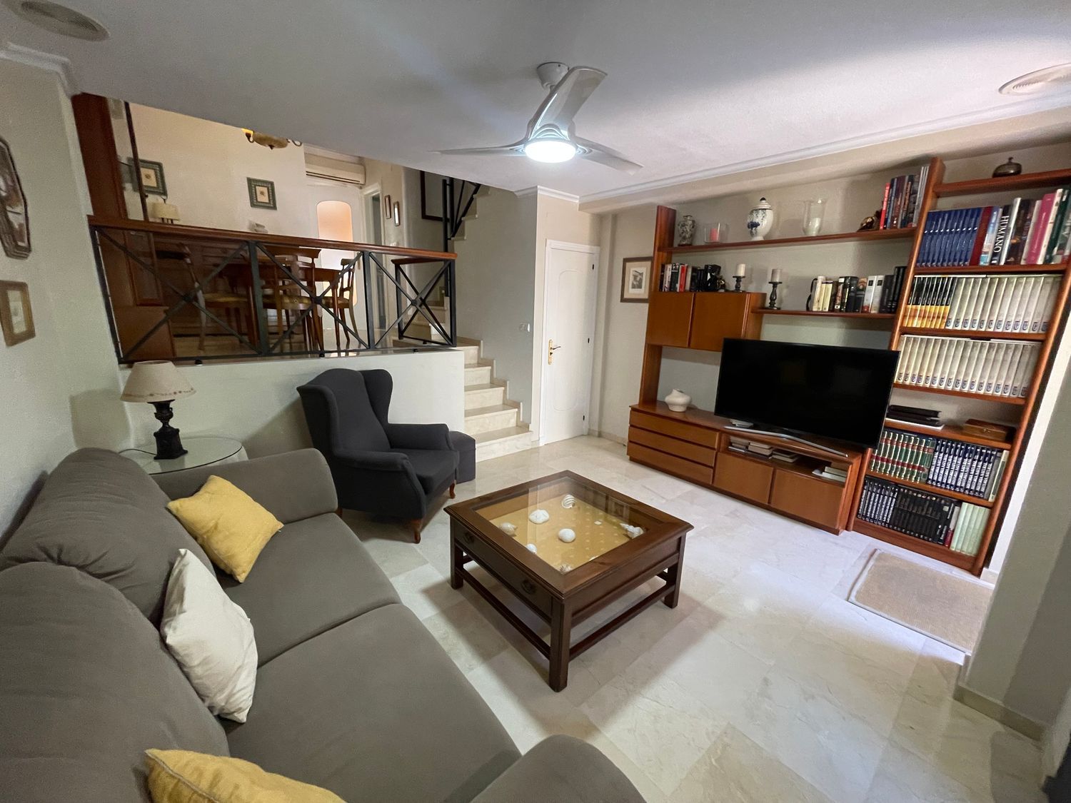 Chalet adosado en calle Ontinyent, 94 - Foto 1