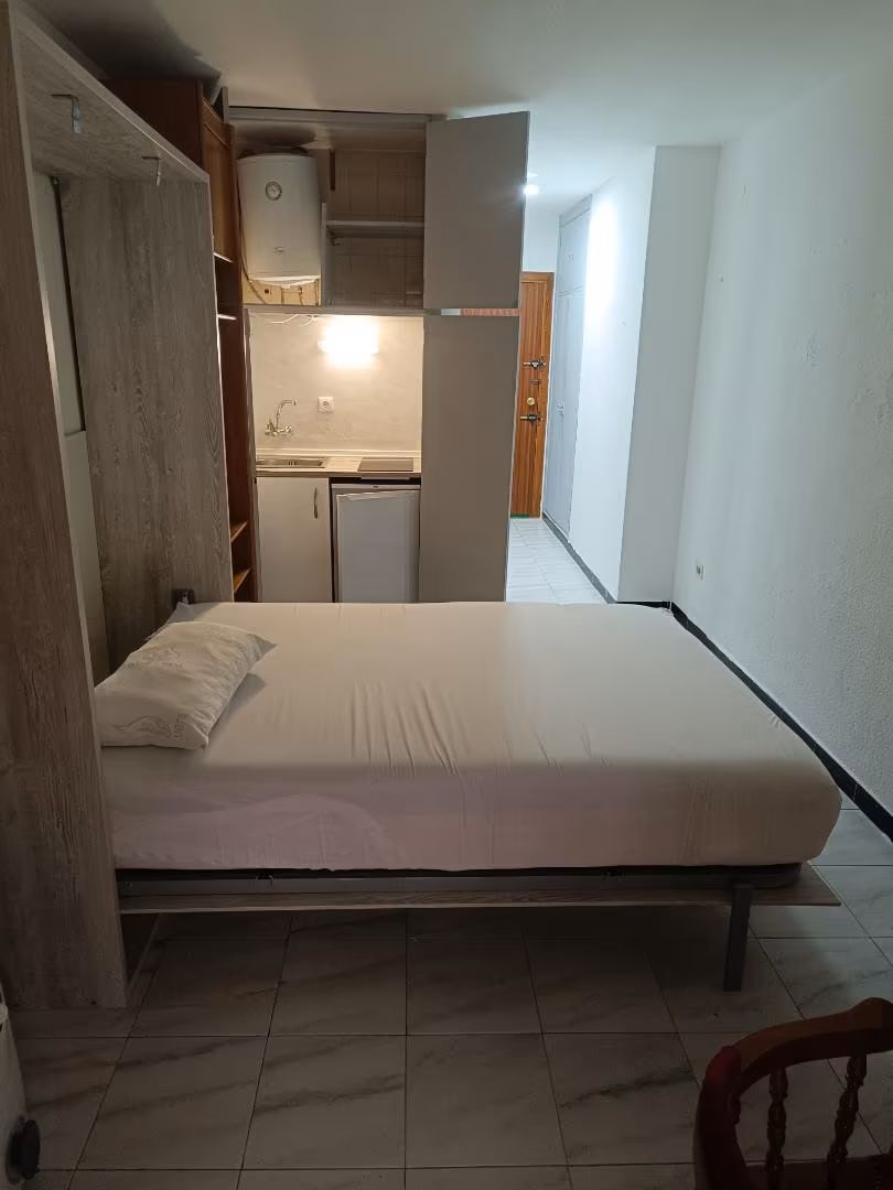 Estudio en  Calle Moral de la Magdalena 11 - Foto 6