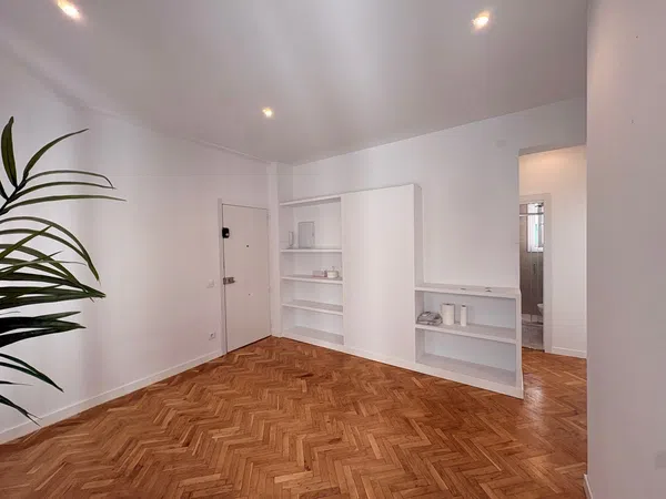 Piso en calle del Príncipe de Vergara, 56 - Foto 3