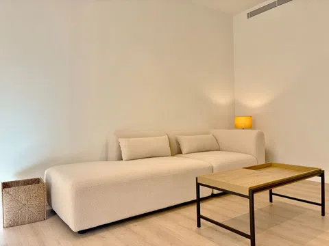 Piso en calle Llorenç Riber, 12