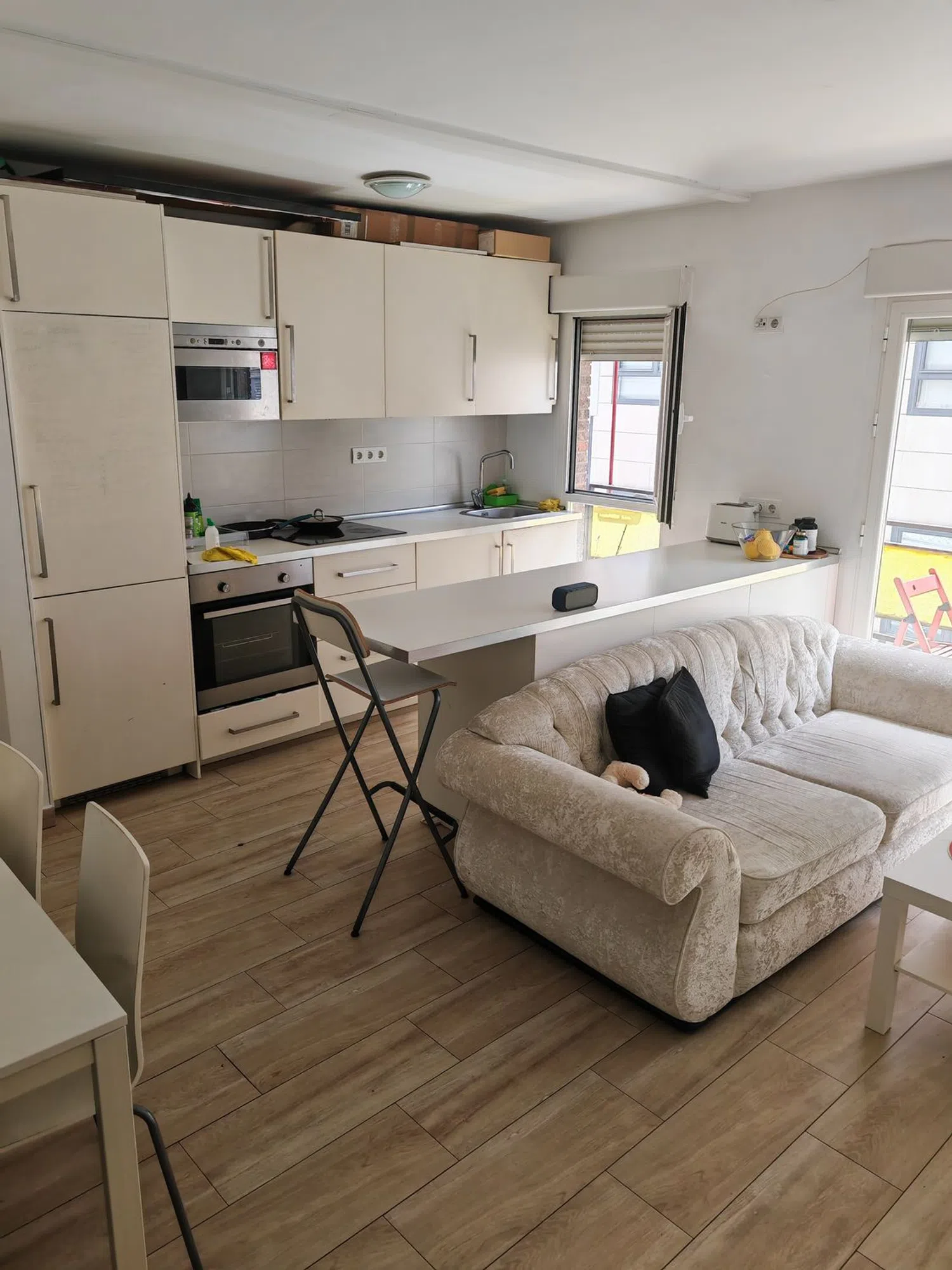 Piso en calle Santa Leonor, 20 - Foto 1