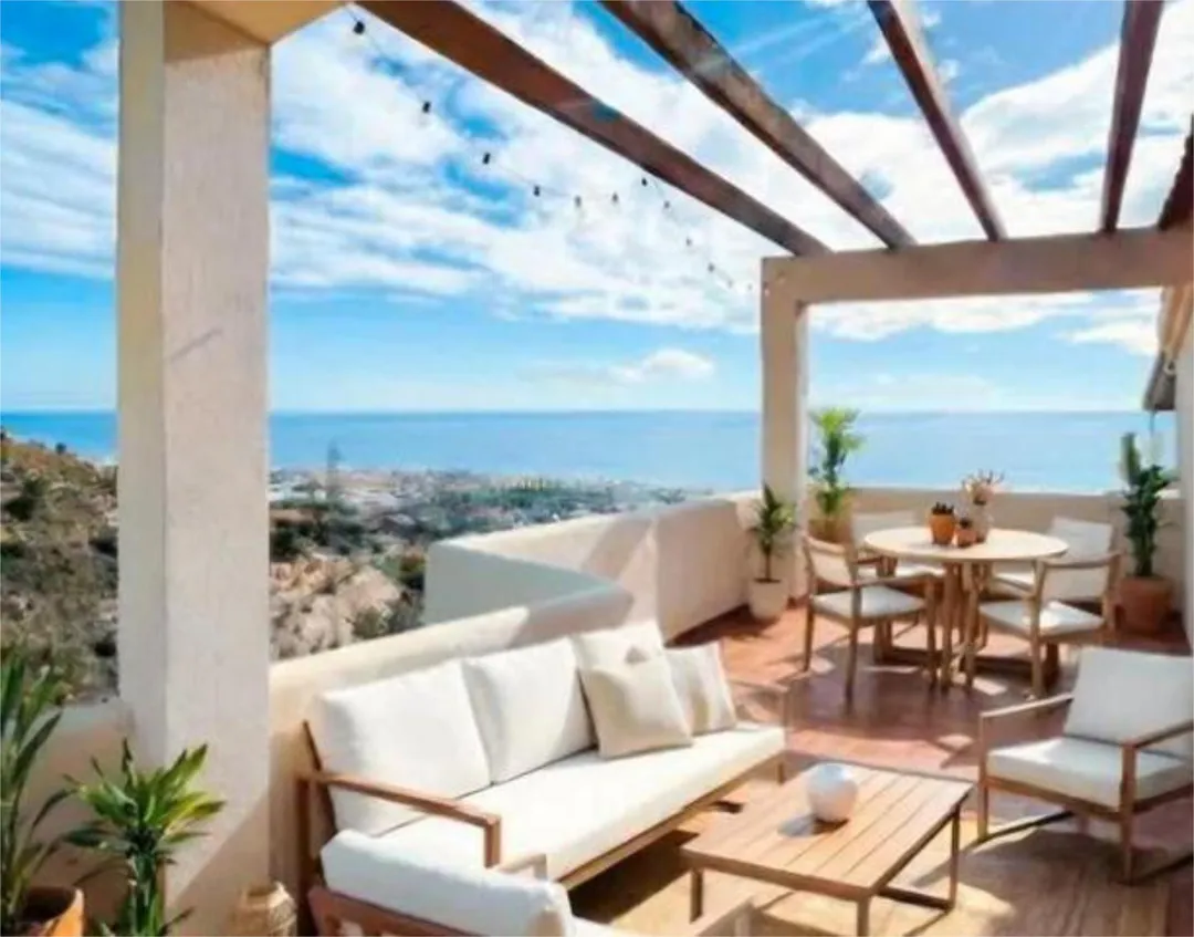 Casa adosada en Santangelo Norte - Foto 1