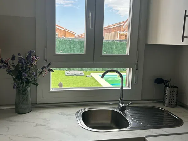 Chalet pareado en Calle Navarra, 119 a - Foto 6