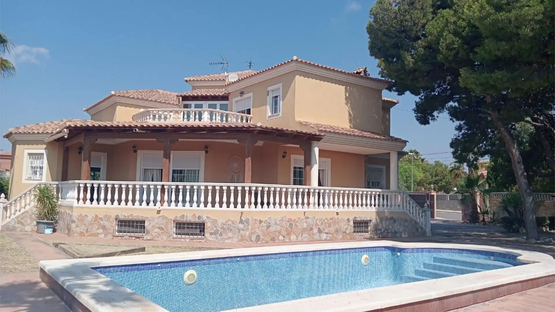 Chalet en  Carrer l'Hematites 18 - Foto 6