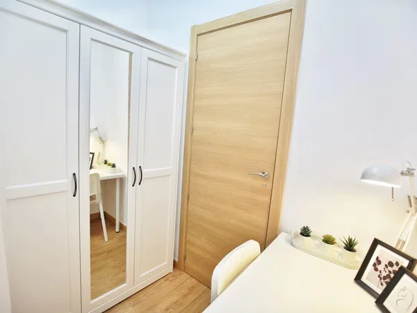 Estudio en calle de Jaén, 8