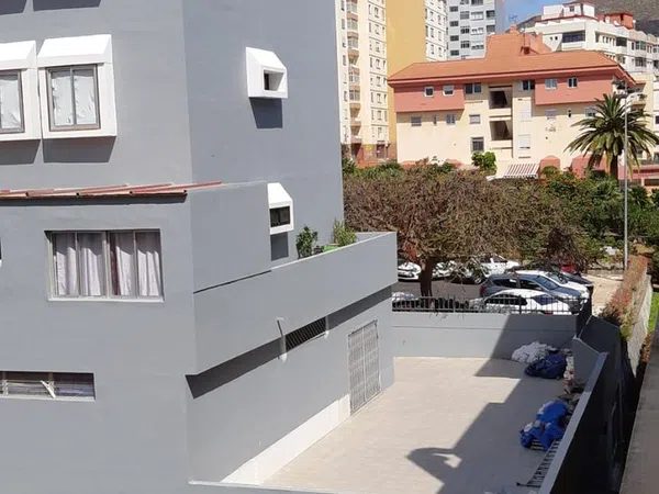 Piso en calle Ramón Pérez de Ayala, 4 - Foto 3