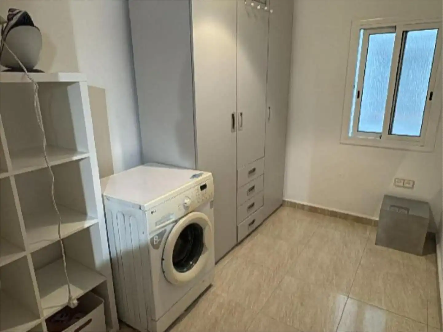 Piso en  Carrer del Cardenal Tedeschini 21 - Foto 2