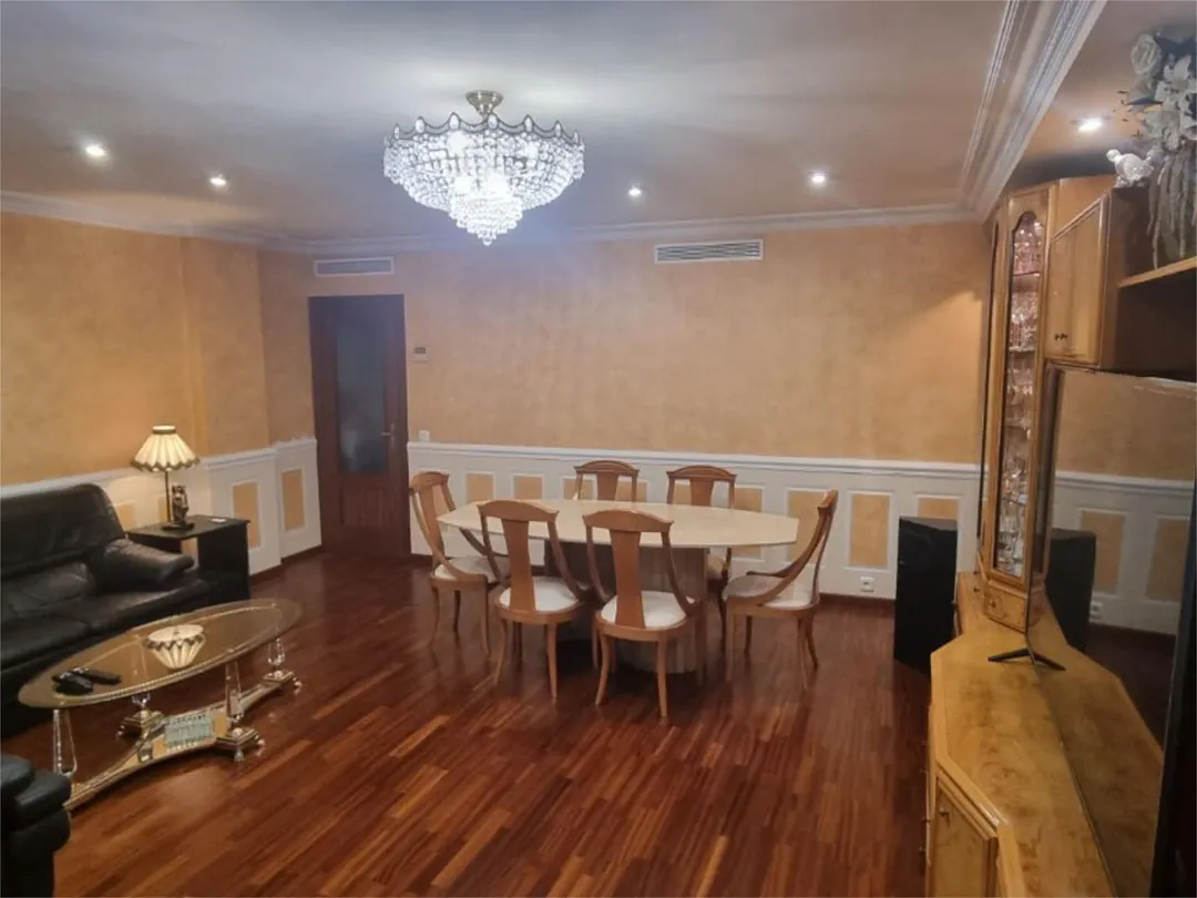 Piso en  Carrer de Santa Aurora 2 - Foto 2