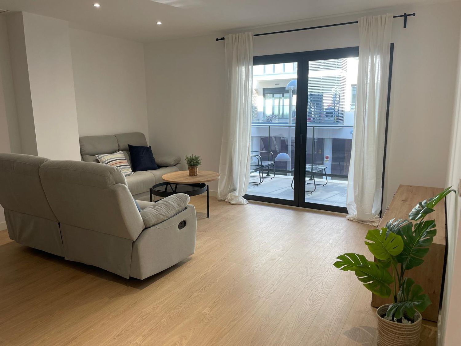 Piso en Isabel de Villena, 6 - Foto 8