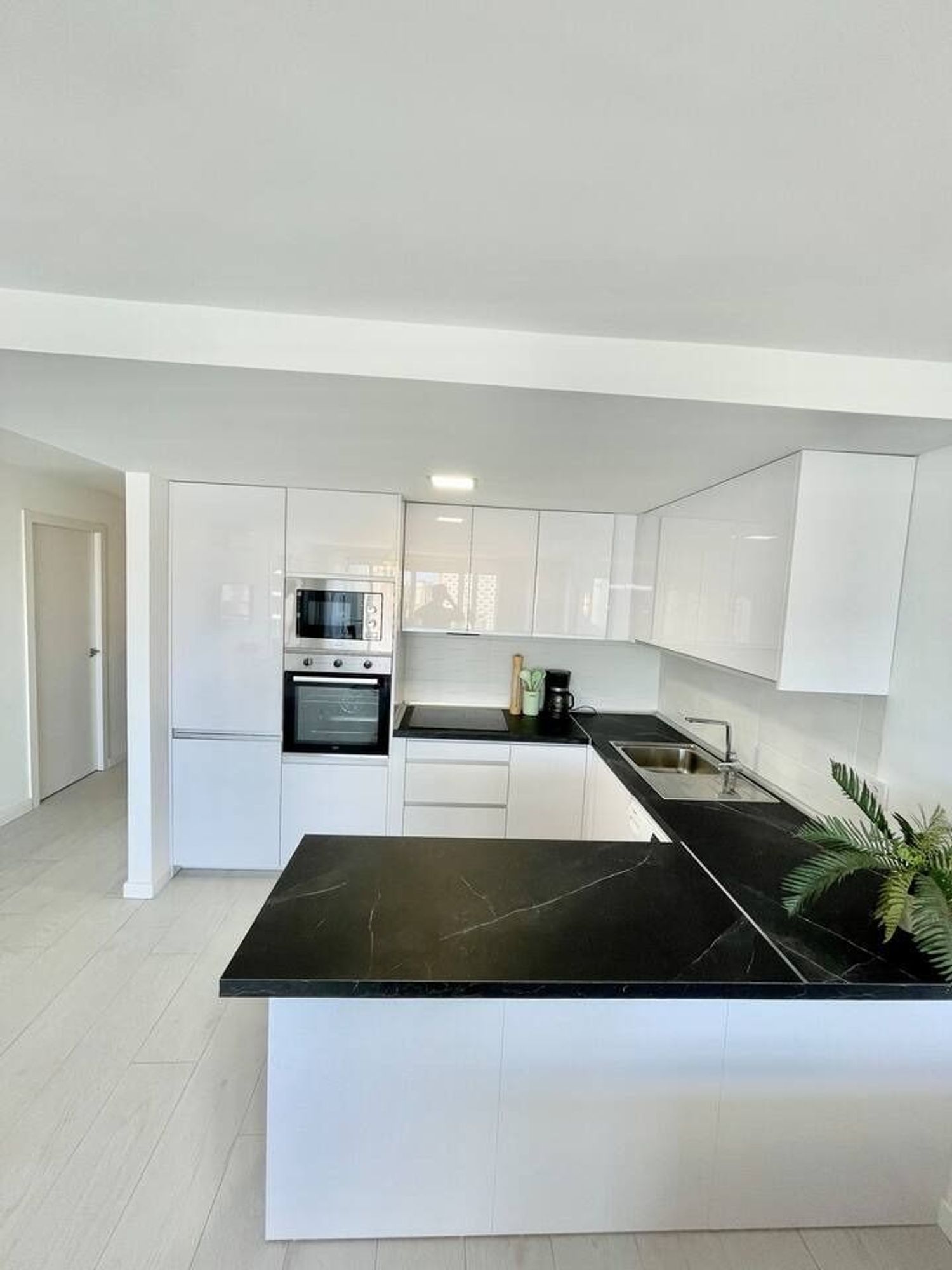 Piso en avenida Benidorm, 18 - Foto 6