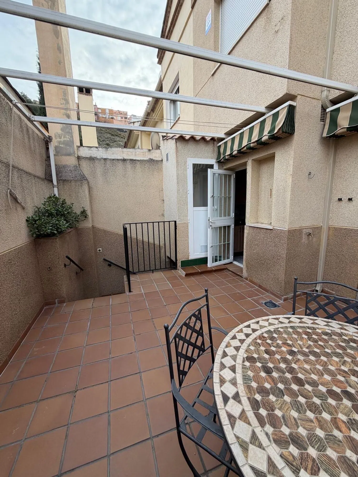 Chalet adosado en calle el Calar, 81 - Foto 1