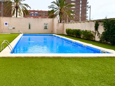 Piso en  Carrer de la Indústria - Foto 1