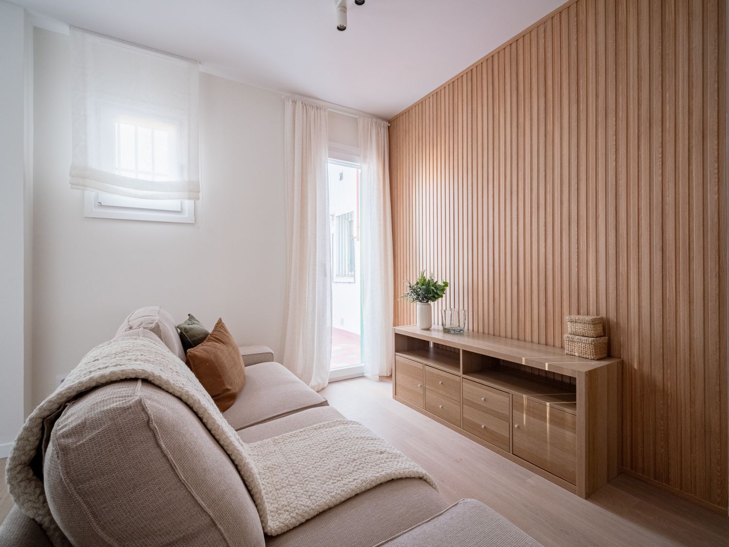 Piso en pasaje de Doña Carlota - Foto 3