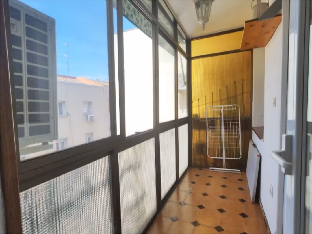 Piso en  Calle de Villaamil 17 - Foto 6