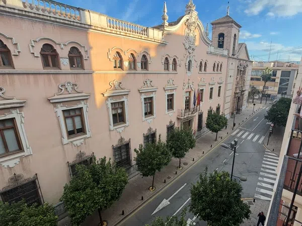 Alquiler de piso en Calle Merced, 11