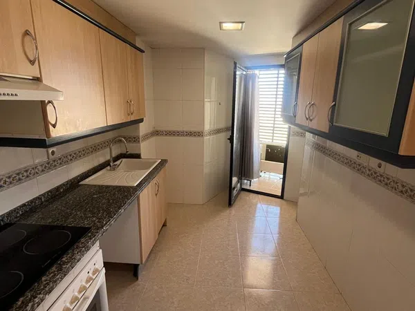 Piso en Calle de Rafael Lapesa Melgar Gramatic i Lingüista, 18, Camí Reial - Foto 3